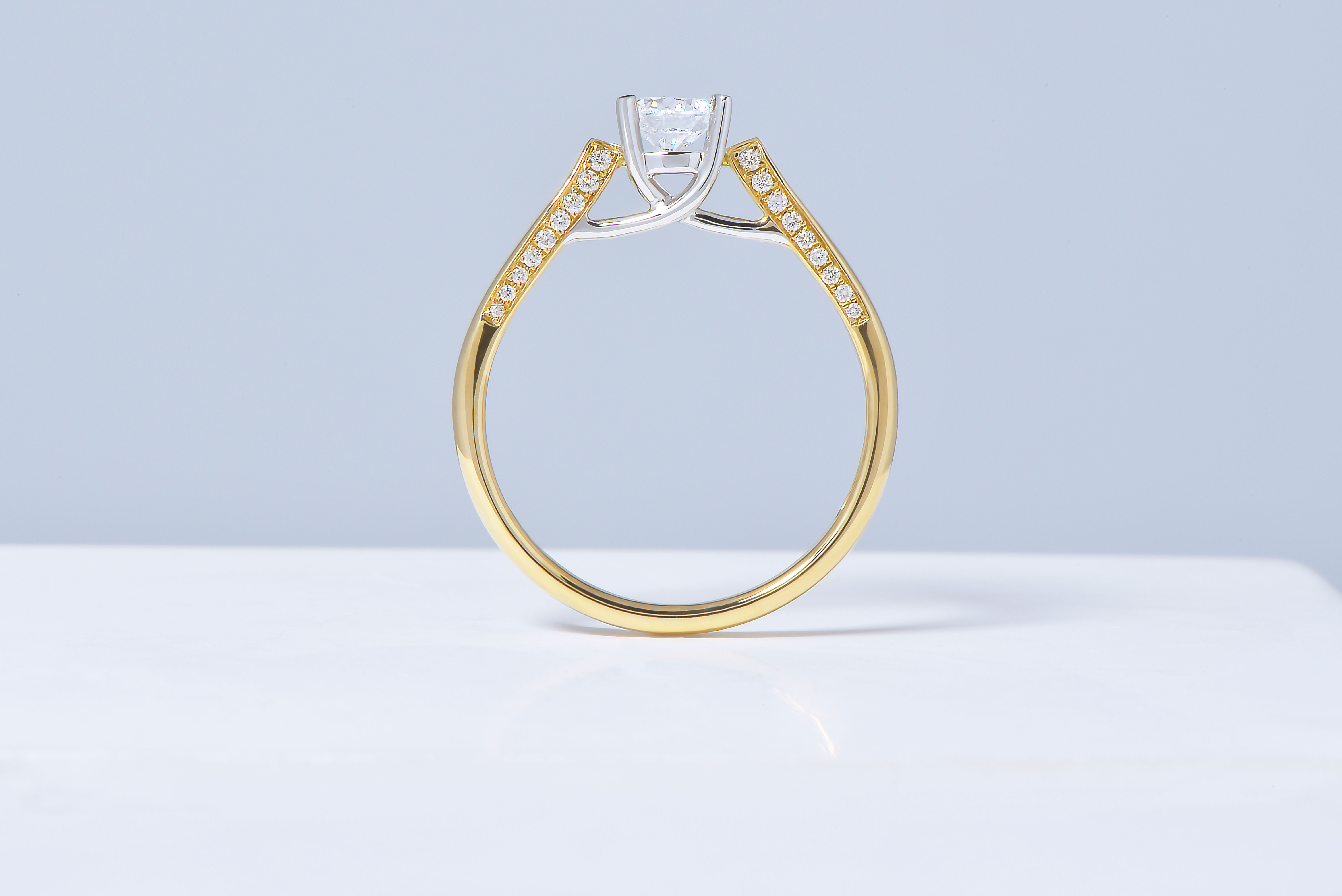 30分淡金雙色鑽戒